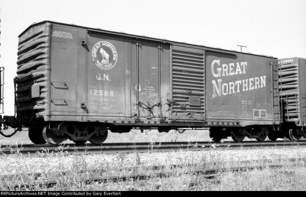 GN 12588 - Great Northern